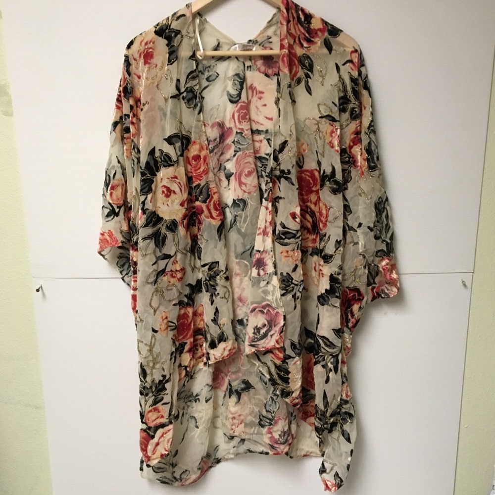 Gold Rose Pull Over